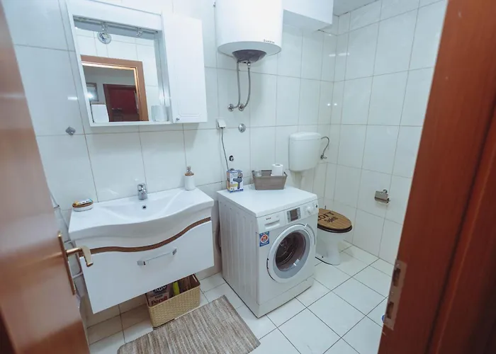 Anika פודגוריצה