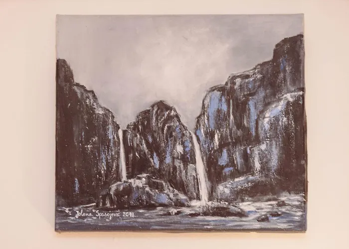 Anika * פודגוריצה